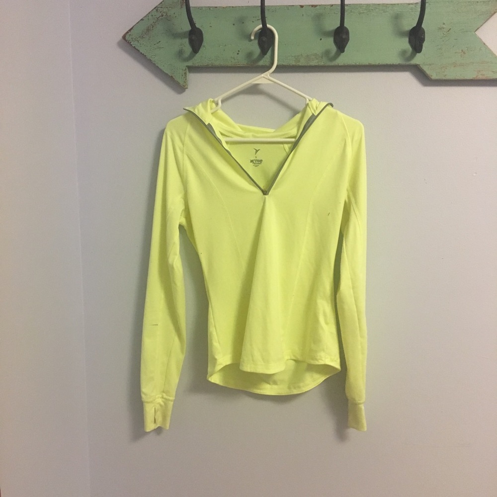 Yellow 1/4 zip active wear old navy , used once